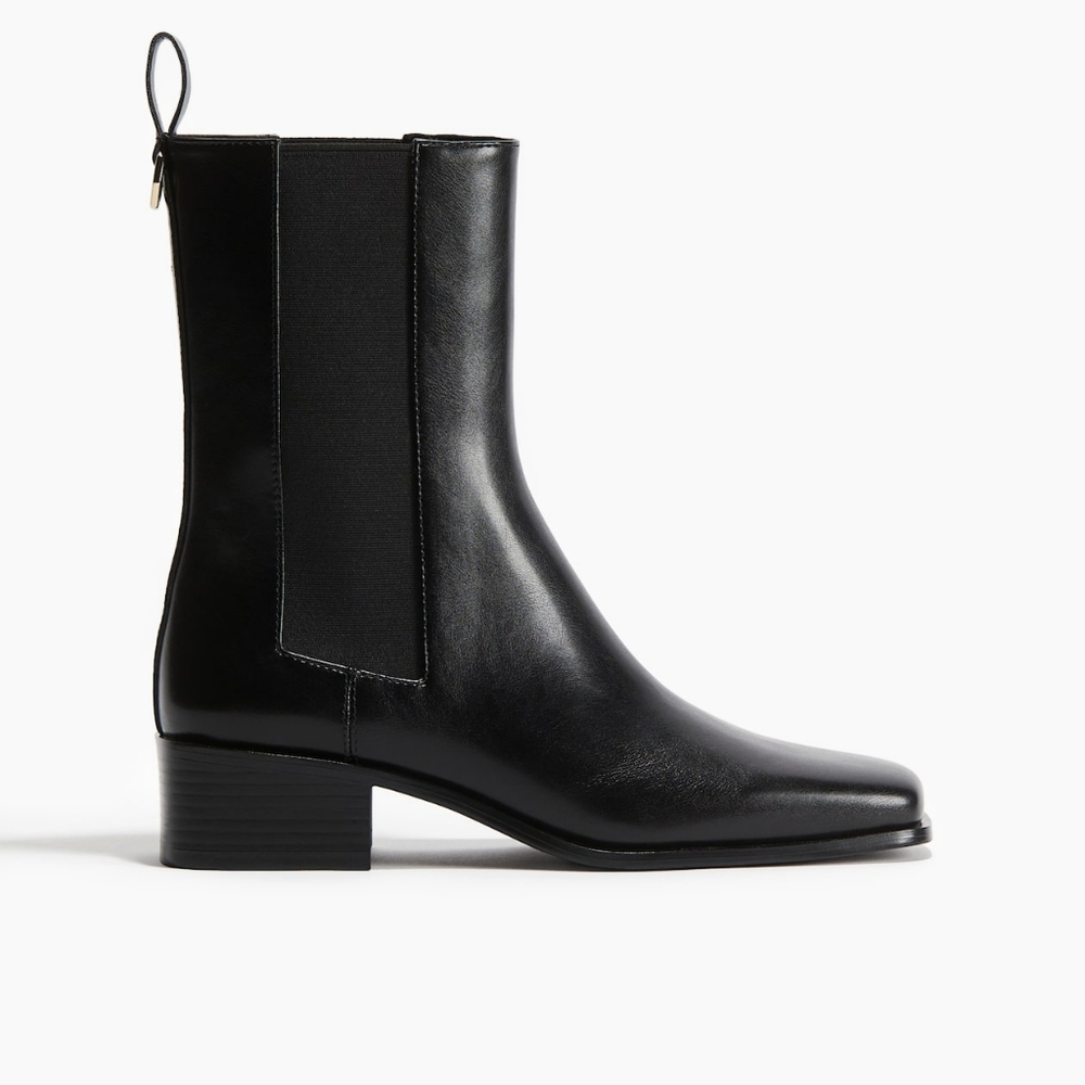 H&M Chelsea Boots
